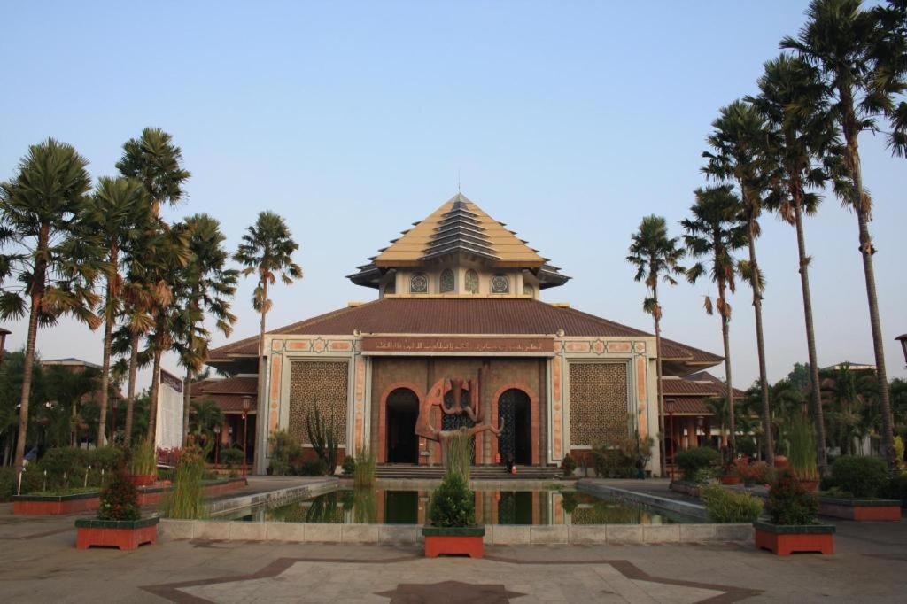 Lafayette Boutique Hotel Yogyakarta Exterior photo